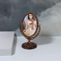 Зеркало настольное &laquo;Овал&raquo;, двустороннее, с увеличением, зеркальная поверхность 8,5 &times; 12,1 см, цвет чёрный/медный