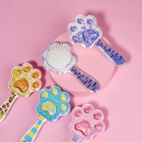 Расчёска - шейкер, 8 × 15,6 см, рисунок МИКС Расчёска - шейкер, 8 × 15,6 см, рисунок МИКС