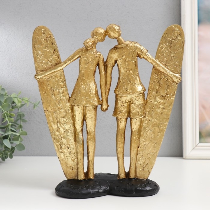 Сувенир полистоун Сувенир полистоун "Влюблённые сёрфингисты" золото 26х23,5х12,5 см