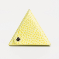 Монетница на кнопке, цвет жёлтый Монетница на кнопке, цвет жёлтый