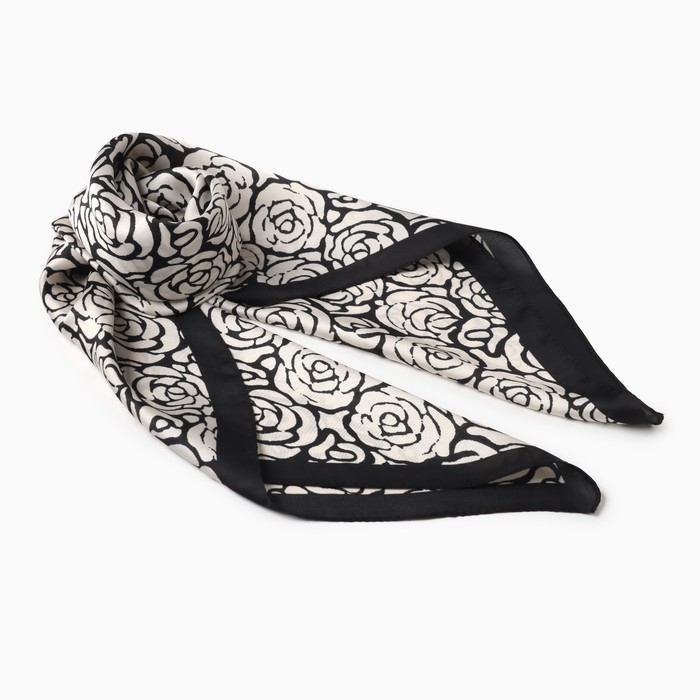 Платок женский MINAKU р-р 70*70 см, цв. черный Платок женский MINAKU р-р 70*70 см, цв. черный