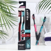 Зубная щётка «Смарт» Black средней жесткости, красный + зеленый, 2 шт. Зубная щётка «Смарт» Black средней жесткости, красный + зеленый, 2 шт.