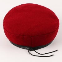 Карнавальный набор «Сильный солдат» красный берет, размер 54-56, значок, флажок Карнавальный набор «Сильный солдат» красный берет, размер 54-56, значок, флажок