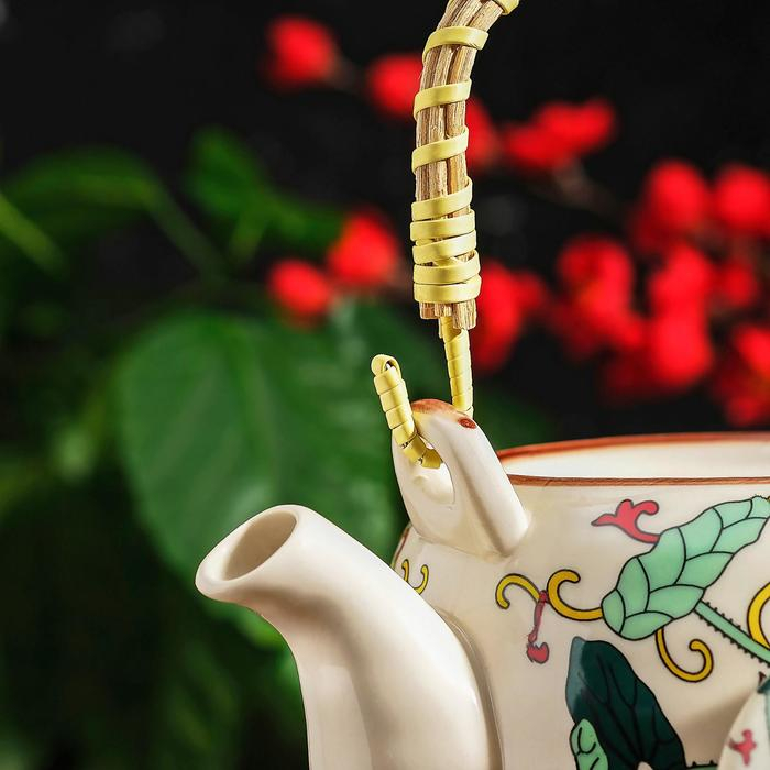 Чайник керамический заварочный с металлическим ситом &laquo;Лотос&raquo;, 900 мл