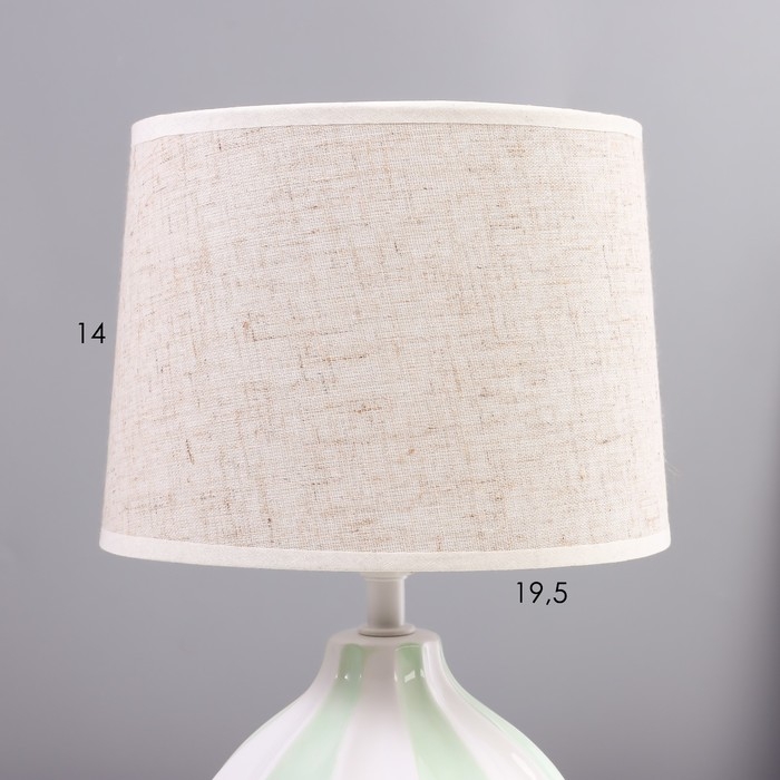 Настольная лампа Настольная лампа "Моника" Е14 40Вт шоколадный 17х17х33 см RISALUX