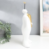 Сувенир полистоун подставка "Человек с птицей на голове" белый 16х38 см Сувенир полистоун подставка "Человек с птицей на голове" белый 16х38 см