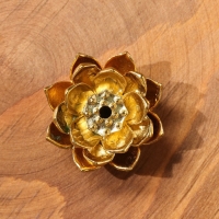 Подставка для благовоний "Кувшинка" 3 х 1,5 см, золотая Подставка для благовоний "Кувшинка" 3 х 1,5 см, золотая