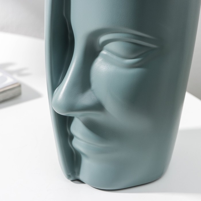 Ваза для цветов «Скульптура», 12×11,5×31 см, 2,5 л, цвет МИКС Ваза для цветов «Скульптура», 12×11,5×31 см, 2,5 л, цвет МИКС