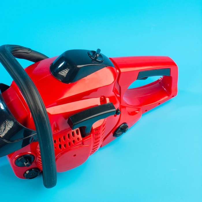 Инструмент &laquo;Бензопила&raquo;, звуковые эффекты, работает от батареек