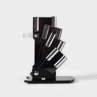 Набор кухонный «Изгиб», 5 предметов: ножи 7,5 см, 10 см, 13 см, 15 см, овощечистка, на подставке, цвет фиолетовый Набор кухонный «Изгиб», 5 предметов: ножи 7,5 см, 10 см, 13 см, 15 см, овощечистка, на подставке, цвет фиолетовый