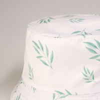 Панама детская для девочки &laquo;Листочки&raquo;, цвет белый, р-р 48-50