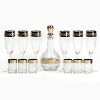 Мини-бар "Вдохновение" барная стойка, графин 500 мл, 6 бокалов 200 мл, 6 стопок 50 мл Мини-бар "Вдохновение" барная стойка, графин 500 мл, 6 бокалов 200 мл, 6 стопок 50 мл