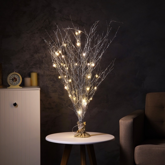 Светодиодная фигура «Ветви серые» 80х55х6 см, 30 LED, батарейки АAх3 (не в комплекте), свечение теплое белое Светодиодная фигура «Ветви серые» 80х55х6 см, 30 LED, батарейки АAх3 (не в комплекте), свечение теплое белое