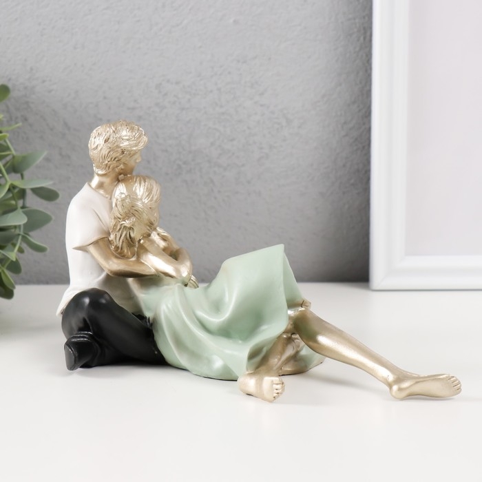 Сувенир полистоун "Влюблённая парочка" 11,5х21х9 см