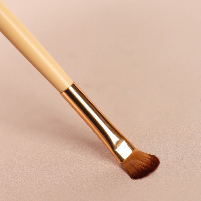 Набор кистей для макияжа &laquo;Орнамент&raquo;, 7 предметов, чехол на кнопке, цвет чёрный/бежевый