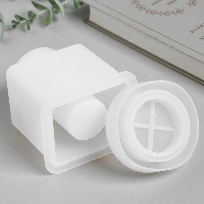 Молд силикон "Баночка квадратная" с крышкой 9,3х9,3х11,8 см