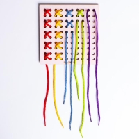 Шнуровка Монтессори «Квадрат» Шнуровка Монтессори «Квадрат»