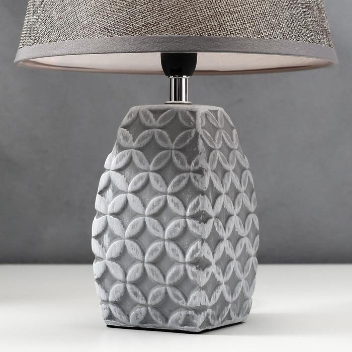 Лампа настольная 16445/1GR E14 40вт серый 22х22х34 см RISALUX