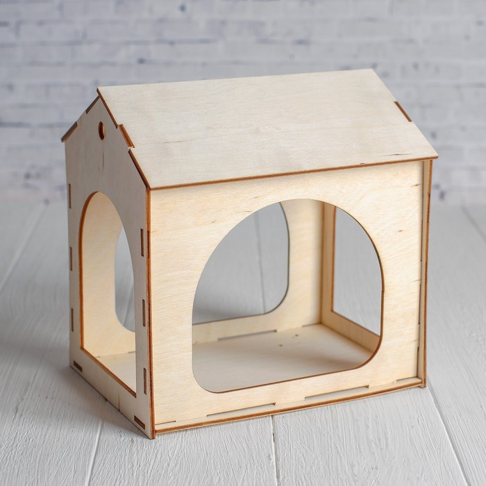 Деревянный скворечник - кормушка для птиц, открытая Деревянный скворечник - кормушка для птиц, открытая