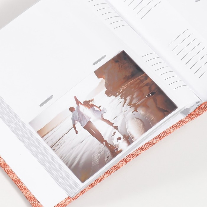 Фотоальбом на 200 фото 10х15 см кожзам "Багетная текстура" бумажные листы коричневый 5х23х22 см   10