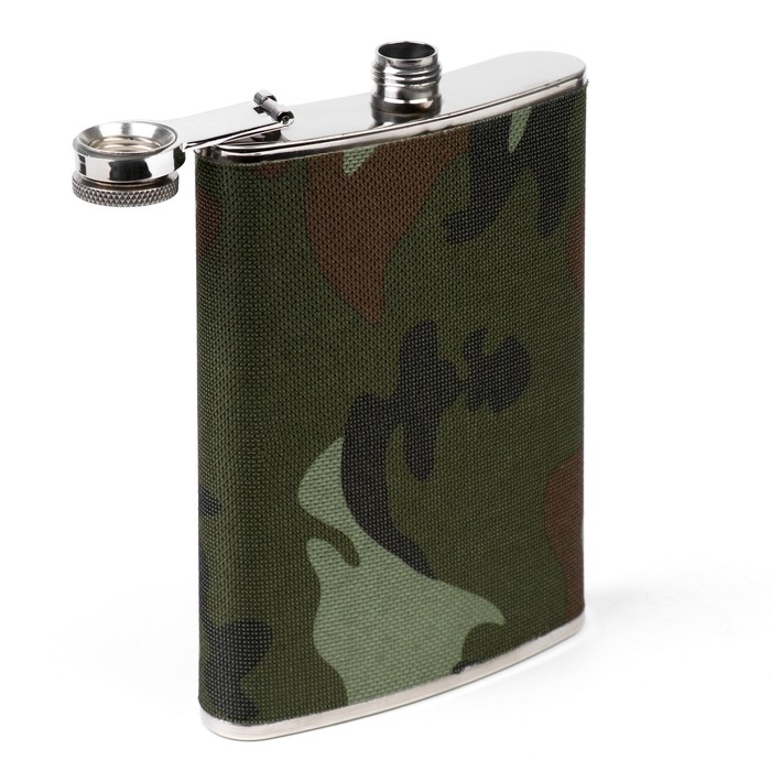 Подарочный набор 5 в 1 "Полевой": фляжка 270 мл, 2 рюмки,брелок, открывалка-штопор, 17 х 21.5 см 112