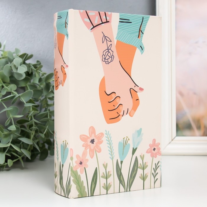 Сейф-книга дерево кожзам Сейф-книга дерево кожзам "Рука в руке" 21х13х5 см