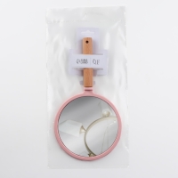 Зеркало с ручкой, d зеркальной поверхности 12 см, цвет розовый