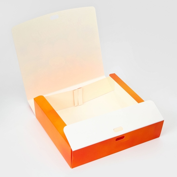 Новый год. Коробка подарочная новогодняя складная, упаковка, &laquo;Апельсины&raquo;, 20 &times; 18 &times; 5 см.