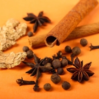 Набор для глинтвейна &laquo;Новый год&raquo;: бокал 250 мл., специи 30 г., носки