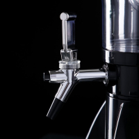 Башня пивная «Ракета», 3 л, 3 крана, цвет чёрный Башня пивная «Ракета», 3 л, 3 крана, цвет чёрный