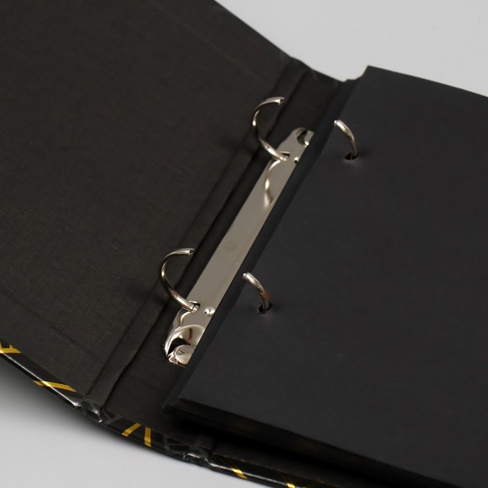 Фотоальбом 25 листов (уголки+кольца) Namaste золото 19х27х3 см