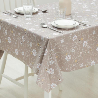 Клеёнка на стол &laquo;Ромашковое поле&raquo;, на тканевой основе, ширина 137 см, рулон 20 метров, толщина 0,25 мм, цвет коричневый