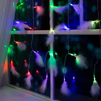 Гирлянда &laquo;Занавес&raquo; 3 &times; 1.4 м с насадками &laquo;Перья&raquo;, IP20, прозрачная нить, 80 LED, свечение мульти (RG/RB), мигание, 220 В