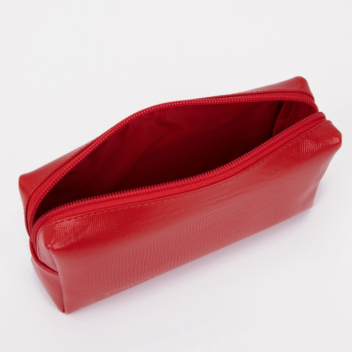 Косметичка на молнии, цвет красный Косметичка на молнии, цвет красный