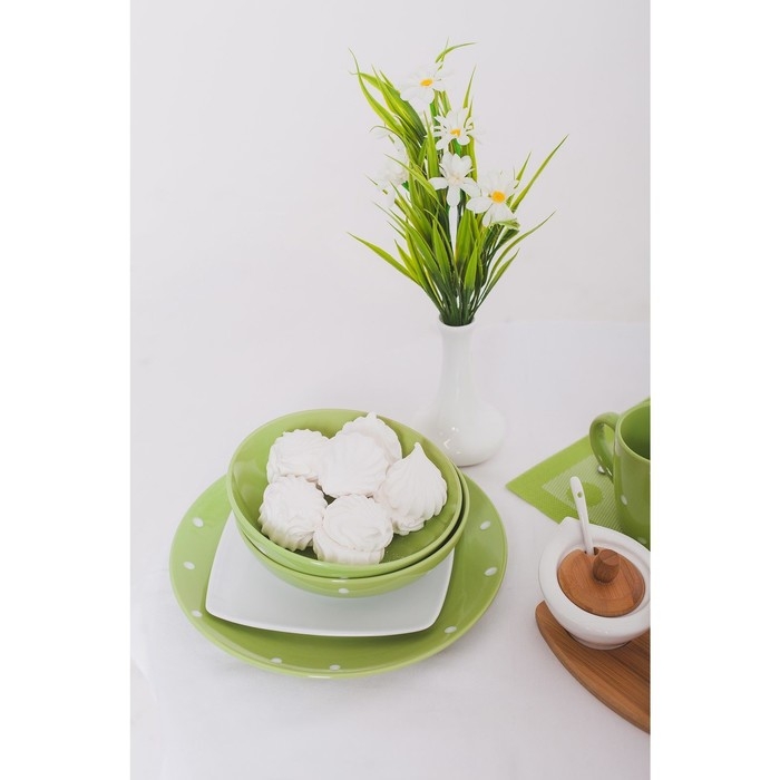 Тарелка квадратная фарфоровая &laquo;Бельё&raquo;, 19&times;19 см