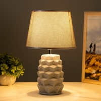 Настольная лампа "Айрис" Е14 40Вт серый 20х20х33 см RISALUX Настольная лампа "Айрис" Е14 40Вт серый 20х20х33 см RISALUX