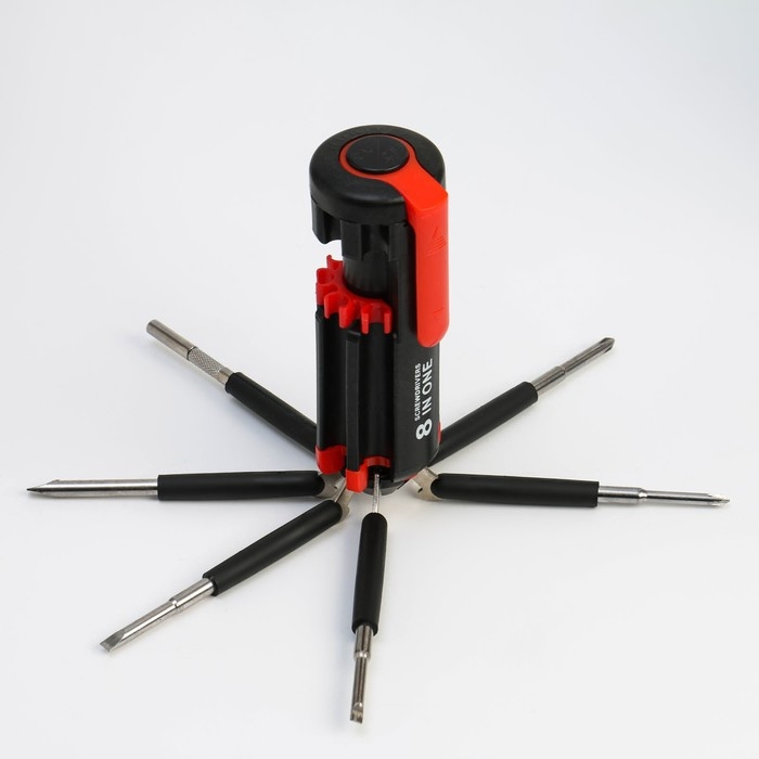 Фонарь многофункциональный, мультитул 8 в 1 Фонарь многофункциональный, мультитул 8 в 1 "100 % Мужик", 12 х 4 см, 3 ААА