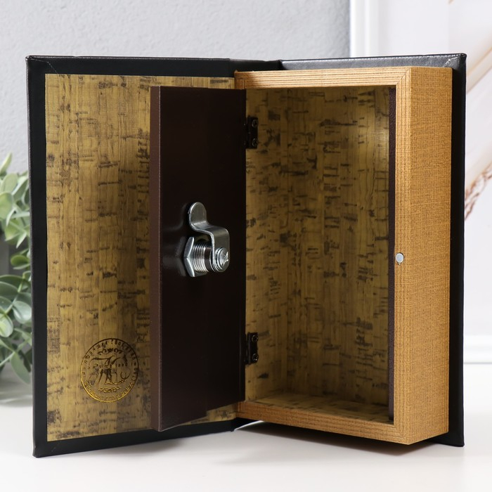 Сейф-книга дерево кожзам Сейф-книга дерево кожзам "Пёрышко" золото 21х13х5 см
