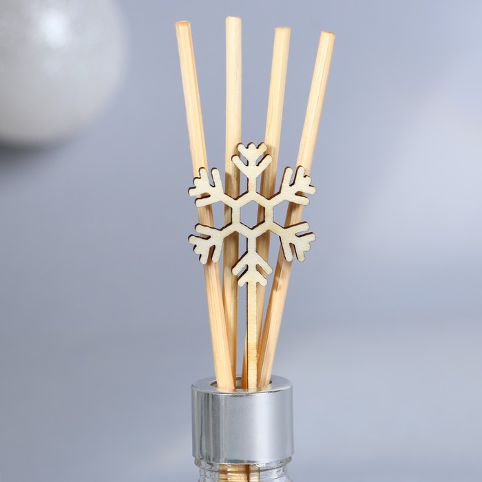 Новый год! Диффузор ароматический палочки &laquo;Новогодняя коллекция: Ярких моментов&raquo;, сосна, 10 мл