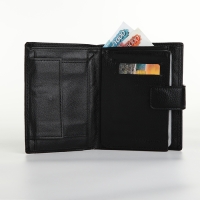 Портмоне мужское на магните 3 в 1, отдел для автодокументов, паспорта, цвет чёрный Портмоне мужское на магните 3 в 1, отдел для автодокументов, паспорта, цвет чёрный