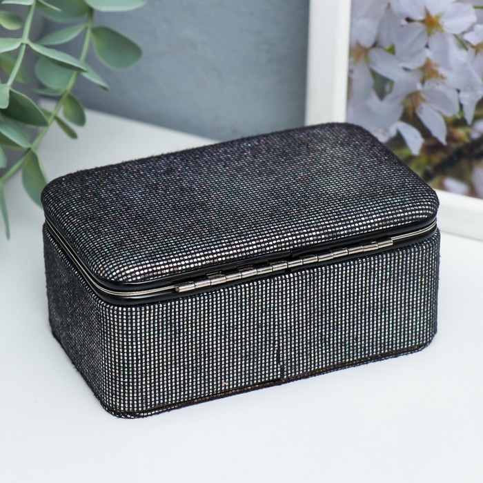 Шкатулка кожзам для украшений Шкатулка кожзам для украшений "Мелкие квадратики. Чёрное серебро" 6х7х12 см