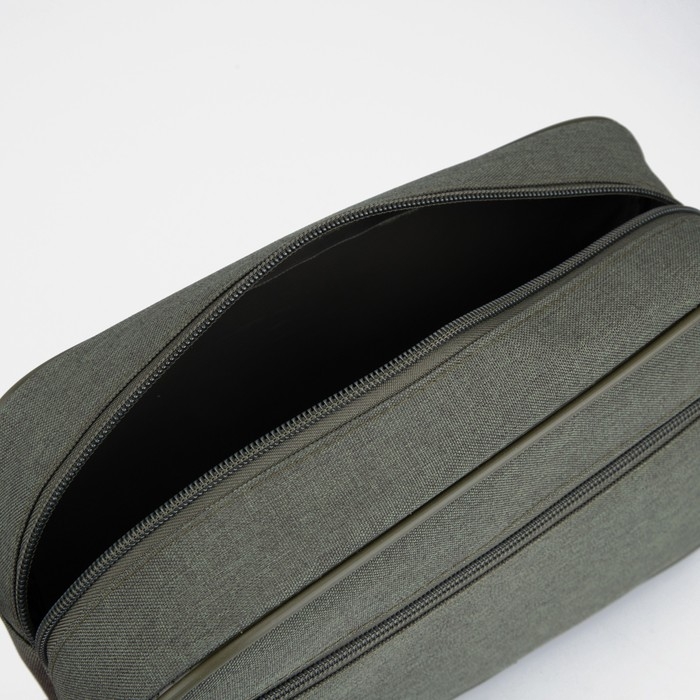 Косметичка на молнии, наружный карман, цвет хаки Косметичка на молнии, наружный карман, цвет хаки
