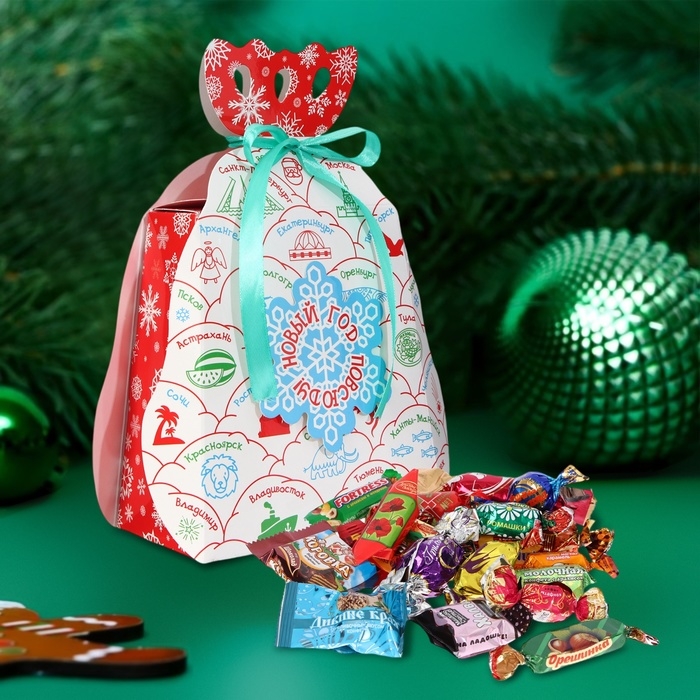 Подарочный набор конфет Подарочный набор конфет "Энциклопедия", 300 г