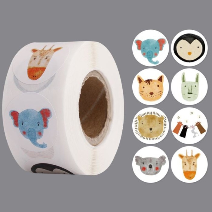 Наклейка бумага Наклейка бумага "Нарисованные звери" d=2,5 см 500 шт в рулоне 3х6,5х6,5 см