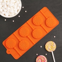 Форма для леденцов новогодняя Доляна «Морозко», силикон, 24×9,5×1,5 см, 6 ячеек (4×4 см), с палочками, цвет МИКС Форма для леденцов новогодняя Доляна «Морозко», силикон, 24×9,5×1,5 см, 6 ячеек (4×4 см), с палочками, цвет МИКС