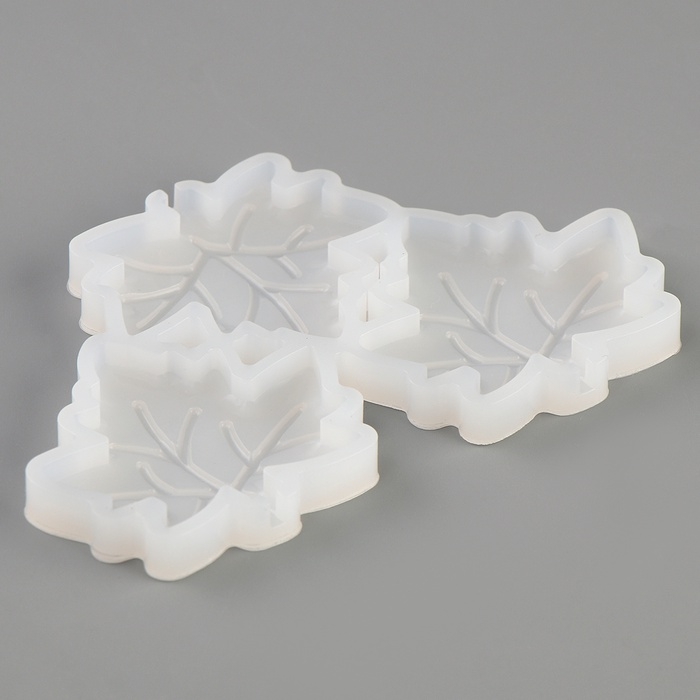 Молд силиконовый «Листья», универсальный, 10 × 7 × 0,5 см Молд силиконовый «Листья», универсальный, 10 × 7 × 0,5 см