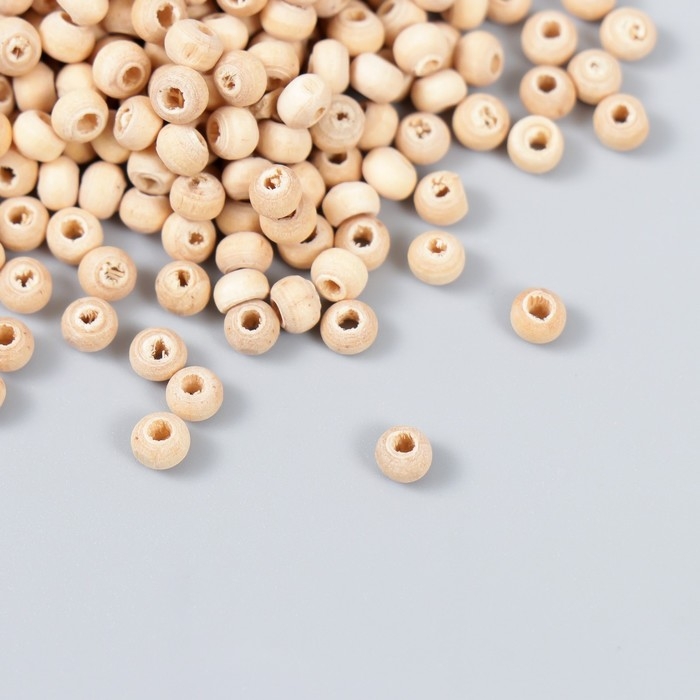 Бусины деревянные 4 мм., отверстие 1,5 мм. 10 гр. (400 - 440 шт.) Бусины деревянные 4 мм., отверстие 1,5 мм. 10 гр. (400 - 440 шт.)