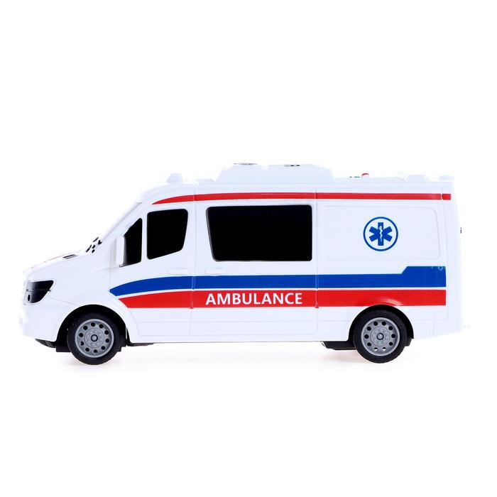 Машина радиоуправляемая &laquo;Скорая помощь&raquo;, работает от батареек