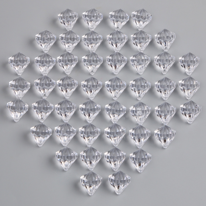 Кристаллы пластиковые декоративные, набор 45 шт., размер 1 шт. &mdash; 2,5 &times; 2 см, цвет прозрачный