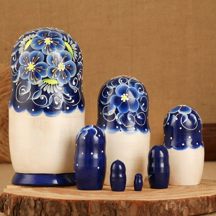 Матрёшка 7-ми кукольная Матрёшка 7-ми кукольная "Зина" , 23-25см, ручная роспись.
